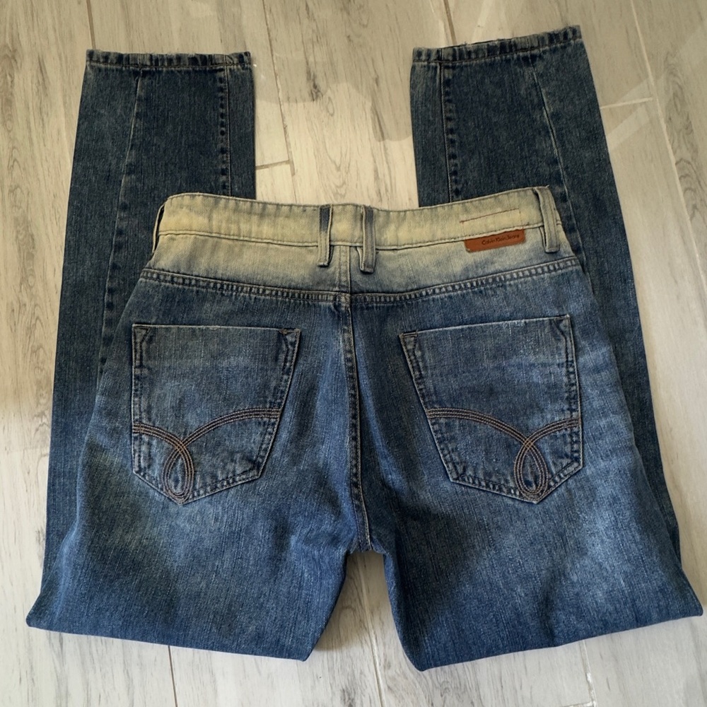 Calvin Klein Jeans Men’s Distressed Blue Denim Jeans - Picture 2 of 5
